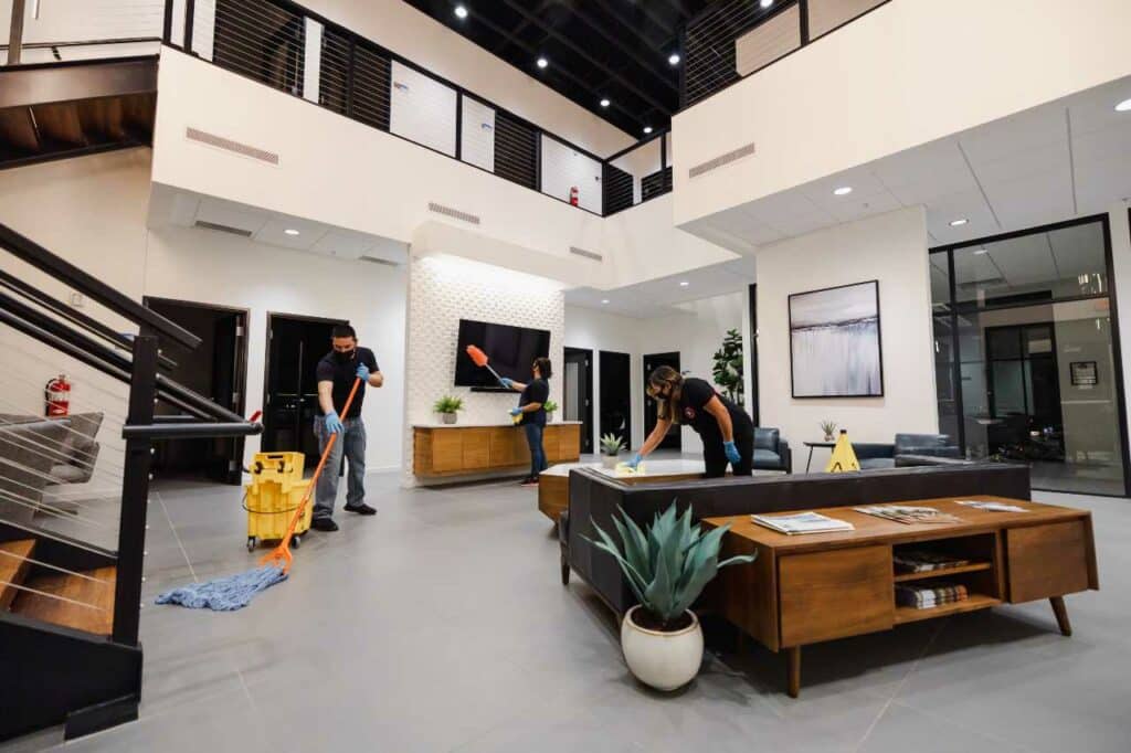 Janitorial Cleaning Crew